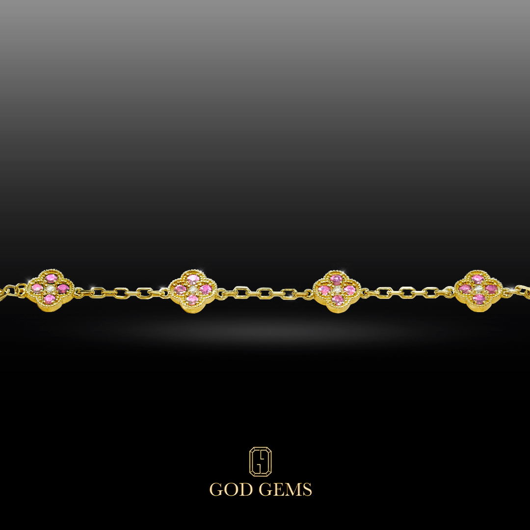 Pulsera Tréboles de Zafiros Rosados en Oro 14K.
