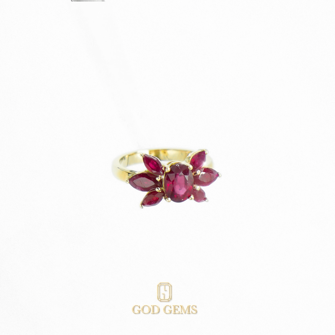 Anillo de Rubíes en Oro 14k