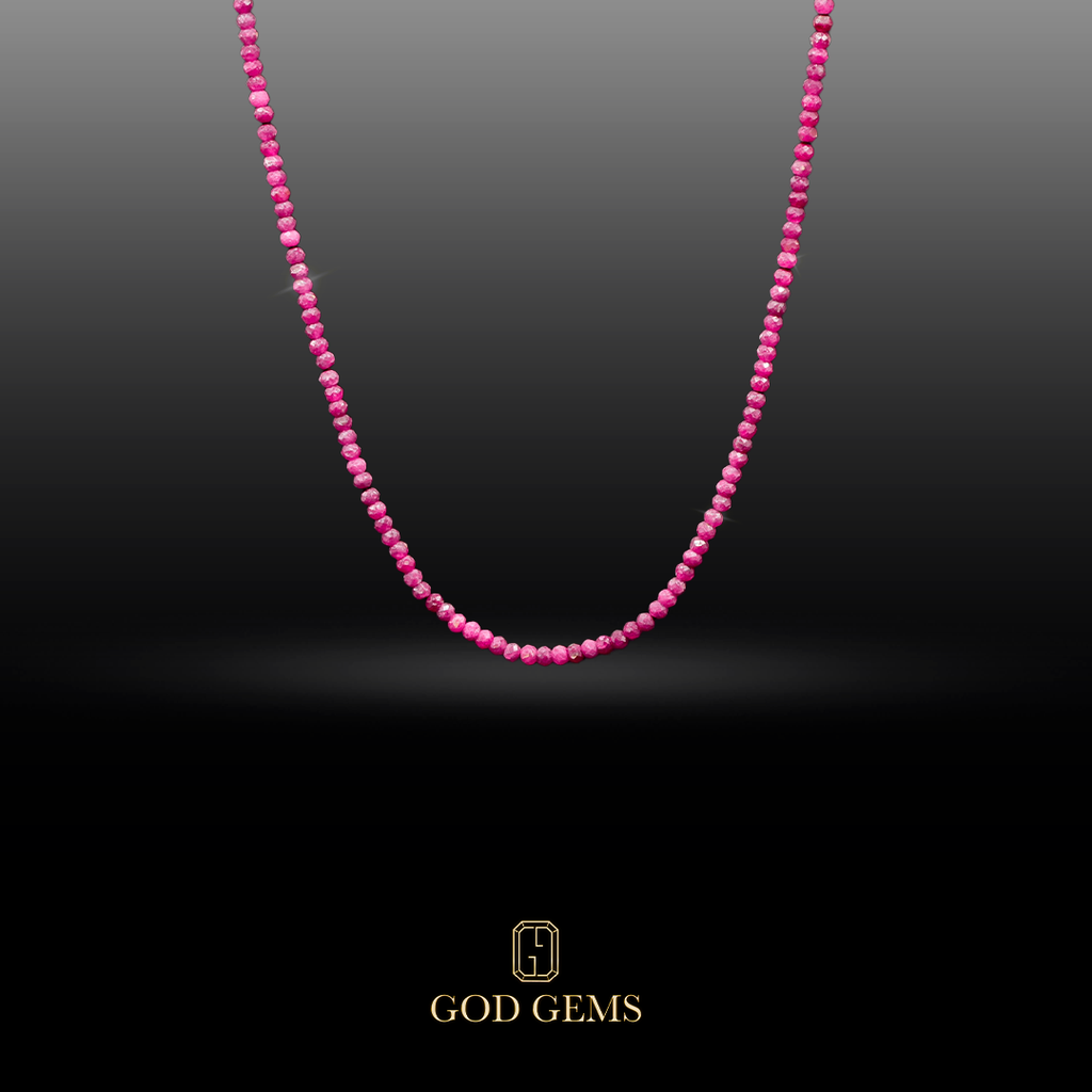 Collar de Rubí con Broche de Oro 14K.